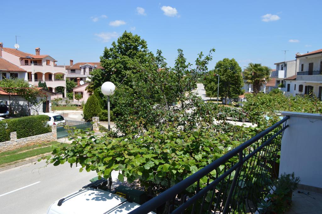 Apartment Bozac Rovinj Exterior foto